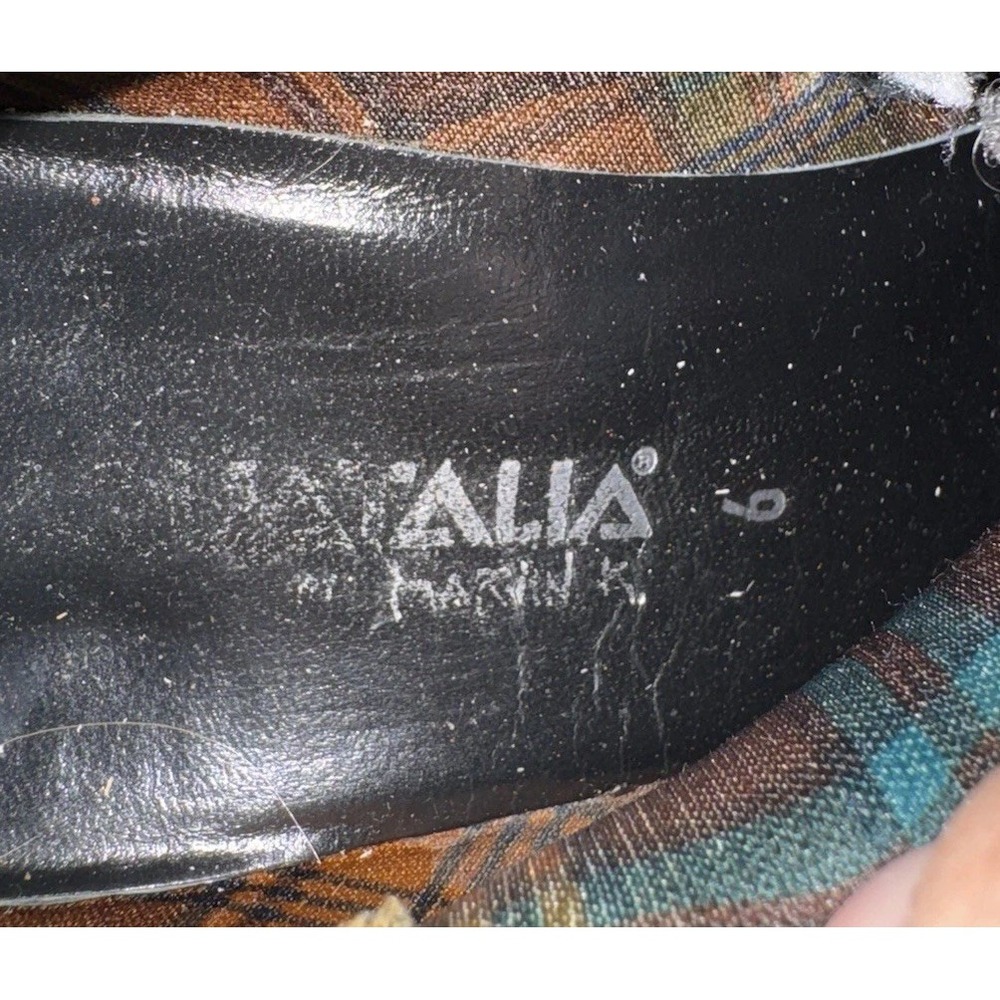 Aquatalia Women's Black Knee High Suede Boots 2 Inch Heel Size 6 Made In Italy - Picture 4 of 5